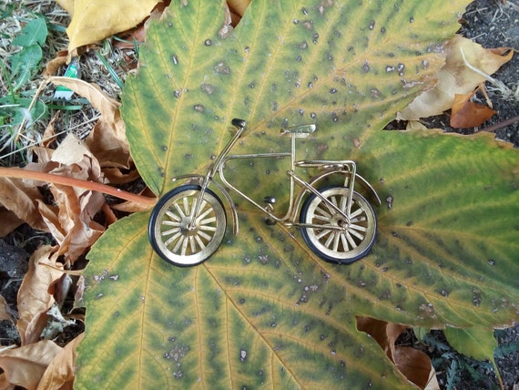Giocattoli in metallo in miniatura dei giocattoli metallici della bicicletta