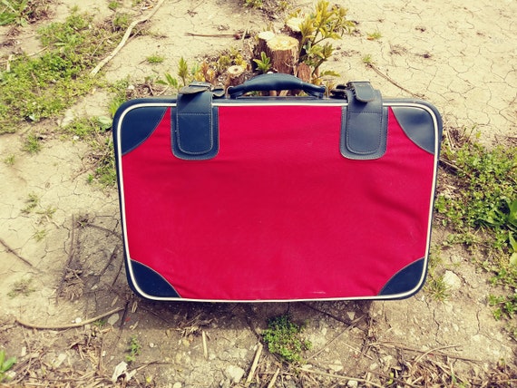 Vintage suitcase, suitcase, shabby suitcase, sha