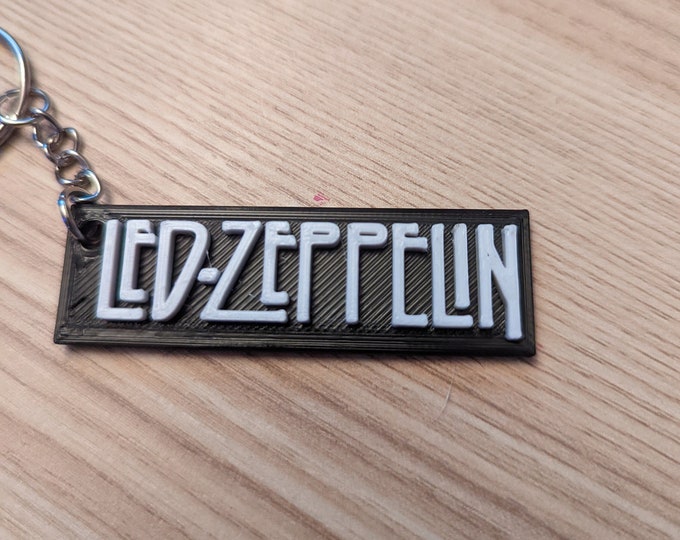 Berlin Graff ZEPPELIN -wind Up-german/sammlerstock - Tin Treasure Toy ...