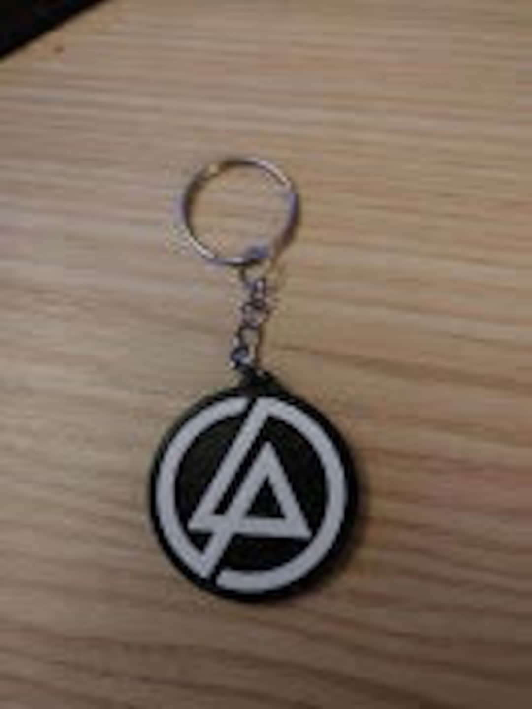 LINKIN PARK キーホルダー il_1080xN.2854983851_qryw.jpg