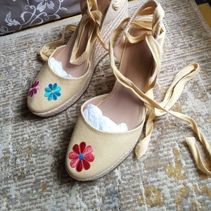 NEW ESPADRILLES Summer Neutral Camel Upcycled with Floral Appliques Size 8.5 Fits like an 8 Never Worm with Box& Shield Cotton Duck Boho image 1