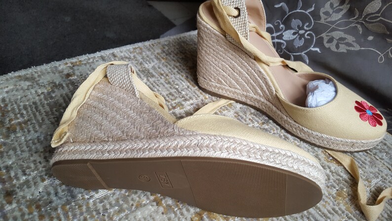 NEW ESPADRILLES Summer Neutral Camel Upcycled with Floral Appliques Size 8.5 Fits like an 8 Never Worm with Box& Shield Cotton Duck Boho image 6