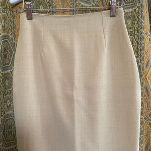 Vintage 80s Wool High Waist Pencil Skirt in Great Condition - Business Professional Skirt, Work Attire, Plain Weave Skirt