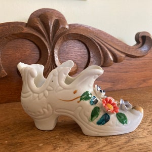 Victorian shoe figurine, Granny Boot Figurine / Bisque Figurine / Ceramic Figurine