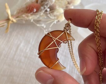 Carnelian Crescent Moon Wire-Wrapped Pendant • Necklace • Gold • Wire Wrapped Crystals • Moon Jewellery • Luna Jewellery • Lunar Necklace