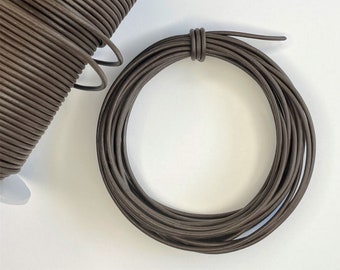 2mm Brown Round Leather Cord • Matt • 2 metres (2.19 yards), 5 metres (5.47 yards) or 10 metres (10.93 yards)