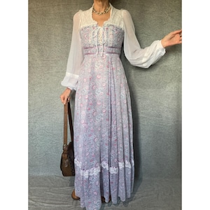 1970s Vintage Gunne Sax Maxi Dress, Floral Print Corset Top Tie Back Festival Dress,Bohemian 70s Hippie Long gown, Prairiecore Floral,size 9
