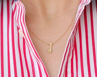 Giraffe Necklace, Gold / Silver, Animal Necklace, Dainty, Cute Dainty, Gift 403