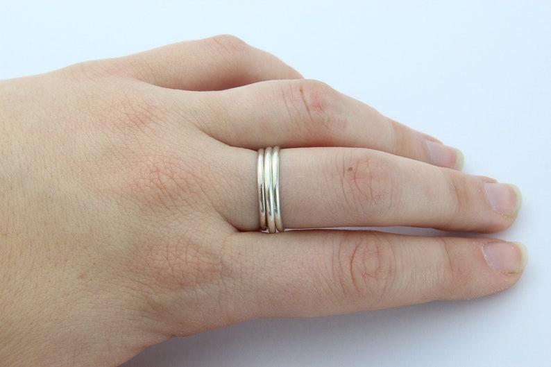 One Sterling Silver Stacking Ring, Stacker Ring, Thin Silver Ring, Spacer Ring, Midi Ring, Trendy, Boho Chic, Handmade, Thumb Ring, Toe Ring zdjęcie 6