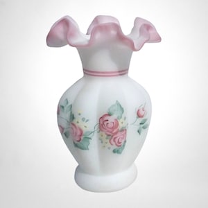Fenton Rose Garden Vase: Hand-Painted Satin White Glass with Pink Ruffled Top