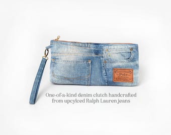 アップサイクルされたラルフローレンのデニム製リストレットクラッチ｜リサイクルジーンズの財布｜サステナブルなハンドバッグ