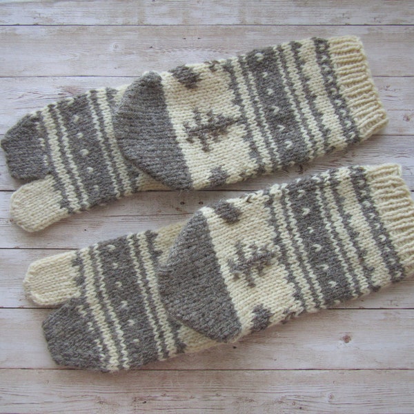 Wool Tabi Socks, Woolen Japanese Knitted Socks, Winter Gray Tabi Socks, Embroidery Split Toe Socks, Flip Flop Socks, Thong Socks