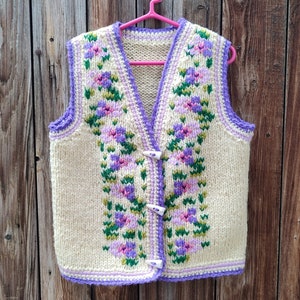Knitted wool Vest for girls, Sleeveless Cardigan with lavender flowers, Hand embroidered Vest, Toddler wool vest, Unique Embroidered Vest