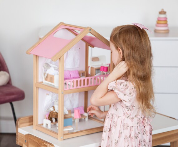 Wooden dolls house for 2 year old deals