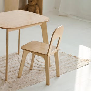 Grandchild chair present, cute durable toddler chair gift, stable ergonomic toddler chair, modern kid desk chair, chair for 2 year old gift