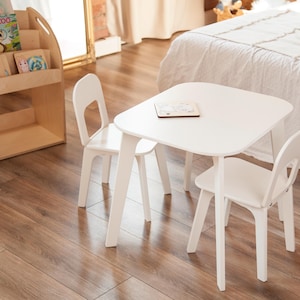 White plywood kids table and chairs set, montessori toddler table, daycare furniture, toddler table and chairs, gift for grandchildren