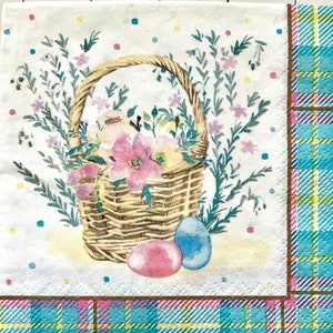 3 serwetki do napojów metodą decoupage, koszyk wielkanocny w pastelowych kolorach, 10"x 10" po rozłożeniu