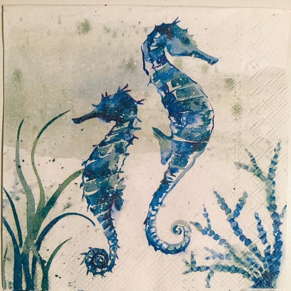 3 serviettes de table à découper Aquaworld Blue Sea Horse 10" x 10" dépliées