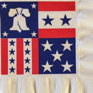 3 guardanapos de decoupage, autêntico vintage Hallmark Liberty Bell Dia da Independência Americana EUA 13" x 13"