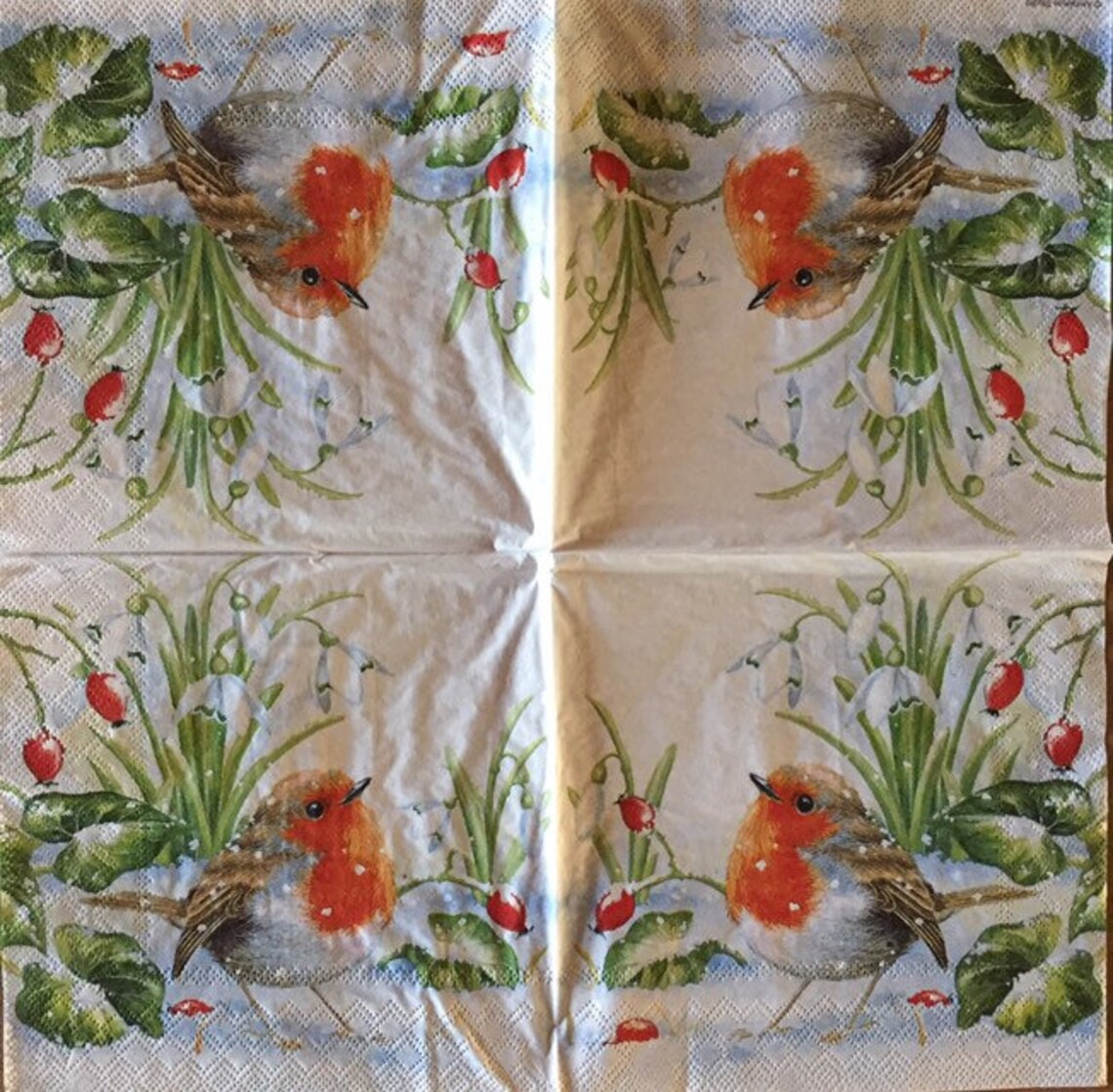 3 Decoupage Napkins Round Robin Bird in Snow 13 x Etsy