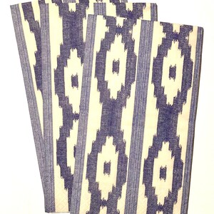 3 serwetki hostess decoupage, niebieski wzór tekstylny ikat, 16"x 13" rozłożone