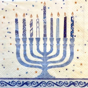 3 serviettes de table pour servir de découpage, Menorah de Hanoucca, 10 x 10 po. dépliée