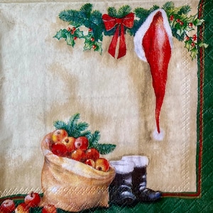 3 serwetki do napojów z decoupage'u - Mikołaj w domu... Po wizycie świątecznej, 10" x 10" po rozłożeniu