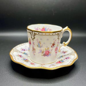  Crown Derby 花瓶  Antoinette Royal Crown Derby ~ Royal Antoinette ~ Tea Cup, Price