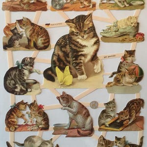 SCRAP RELIEFS Cats (1 folha) #7407 Vintage Cats Playing - Cortes em relevo - Fabricado na Alemanha