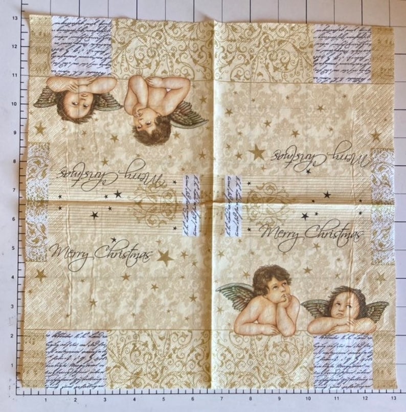 3 servilletas navideñas de decoupage, Ángeles de Rafael con caligrafía, 13" x 13" desplegadas imagen 2