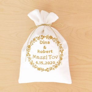 Gift For Jewish Couple Wedding Gift For Jewish Wedding Shower Gift Gold Smash Bag Jewish Groom Breaking Glass Bag Breaking Glass Ceremony