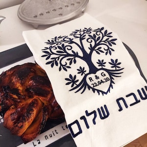 Orthodox jewish Gift Tree of Life Personalized Challah Cover Shabbat Bread Cover Gift ForJewish Wedding Embroidered Challah Cover Jewish