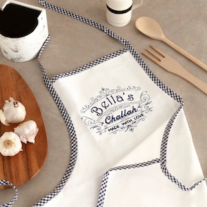 Personalized Apron,Jewish Mother,Jewish Hostess gift, Jewish Apron,jewish kitchen,Challah Apron,Jewish cook,Jewish Baker,jewish Wedding Gift
