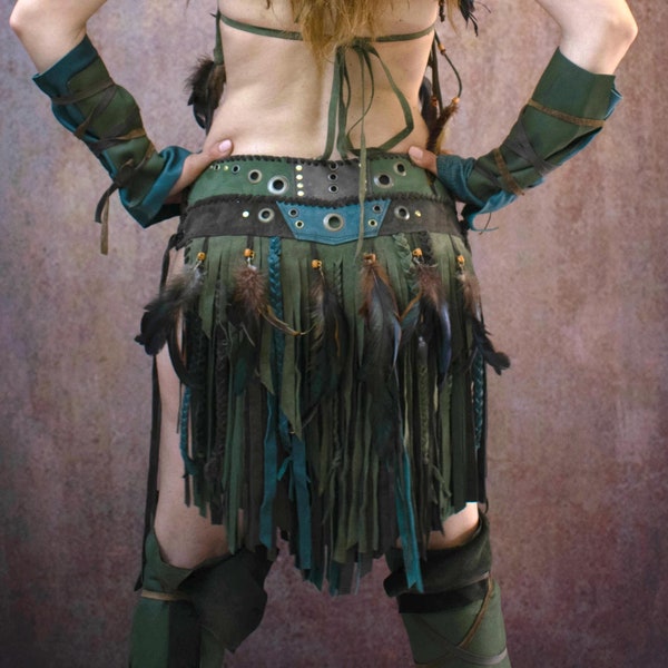 SHORT SHIRRED SKIRT KNIGHT OF THE WILD