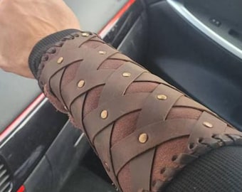 Pair Leather Bracers: Woodland Medieval Vambraces - Cosplay cuffs