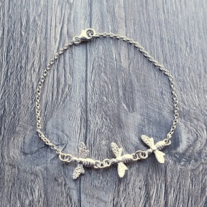 Sterling Silver Bee Bracelet: Dainty Charm Chain