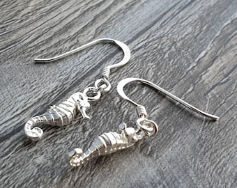 Sterling Silver seahorse earrings, drop earrings, 3d animal, dainty