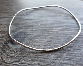 Gehämmerter Sterling Silber Armreif