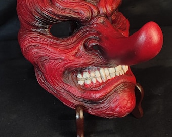 tengu mask red