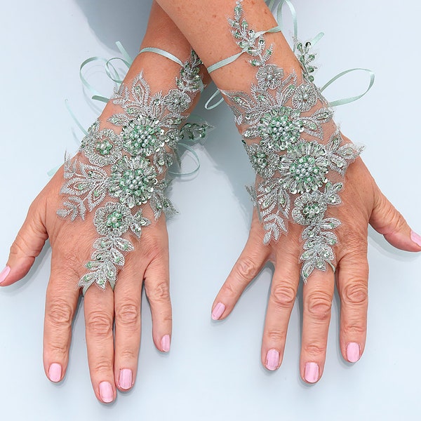 Mint Gloves, Pearls Gloves, Green Gloves, Wedding Gloves, Crystal Gloves, Fingerless Gloves, Bridal Gloves, Party Gloves