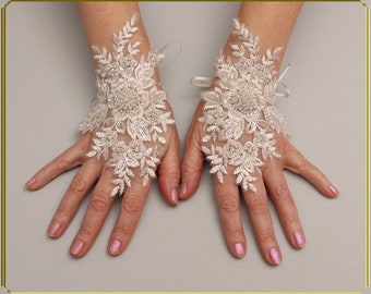 Weiße Elfenbein Hochzeit Handschuhe, weiche weiße Handschuhe, Milchhandschuhe, Paillettenhandschuhe, Spitzenhandschuhe, Brauthandschuhe, Perlenhandschuhe