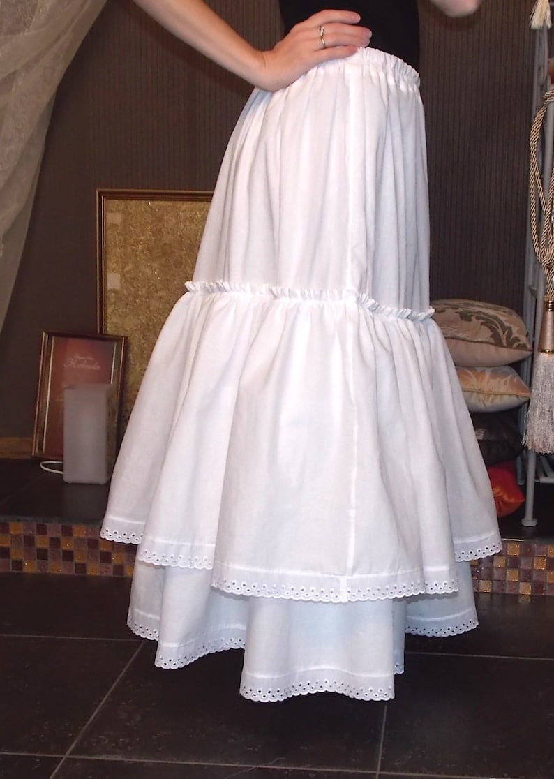 Bottom,white,long skirt,boho skirt,ladies underskirt lolita petticoat shabby chic clothing ruffled petticoat