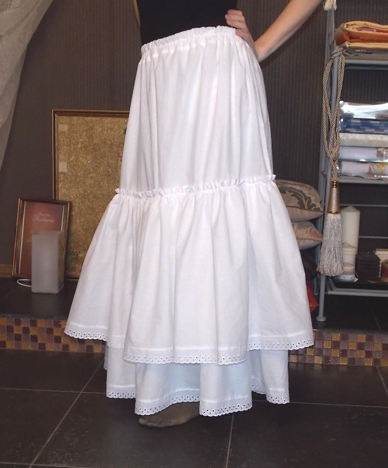 Bottom,white,long skirt,boho skirt,ladies underskirt lolita petticoat shabby chic clothing ruffled petticoat