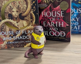 Crescent City Postal Otter – 3D Printed Book Shelf Decor