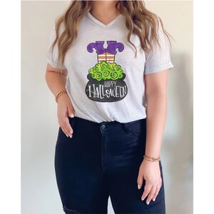 Fall shirt / tshirt / apparel / cute fall shirts / fall shirt women / autumn / pumpkin patch shirt / Halloween / witch cauldron