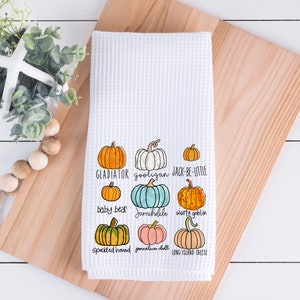 Fall Kitchen Towel | dish towel | fall Decor | pumpkin | kitchen decor | Gift | House warming | fall decorations | Pumpkin Varieties