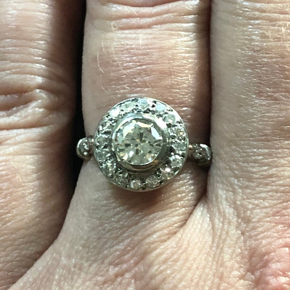 1920-1930's Art Deco diamond engagement ring