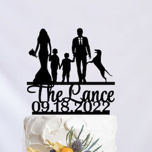 Family Wedding Cake Topper, Family Theme Cake Topper, Mr And Mrs Cake Topper With Children, Bride And Groom Cake Decoration C297