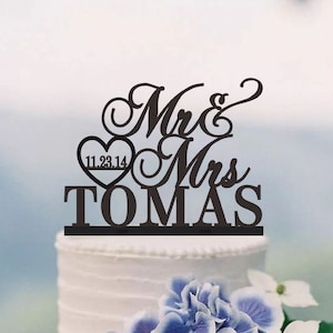 Wedding Cake Topper,Mr and Mrs Cake Topper With Surname,Heart Topper,Custom Cake Topper,Personalized Cake Topper,Rustic Cake Topper C079
