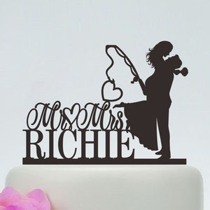 Funny Cake Topper,Wedding Cake Topper,Mr and Mrs Cake Topper With Surname,Heart Topper,Custom Cake Topper,Hooked on Love  C131